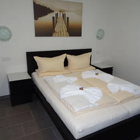 Hilda Lägenhet Rust