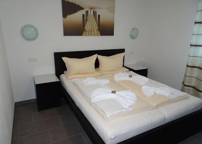 Hilda Apartament Rust